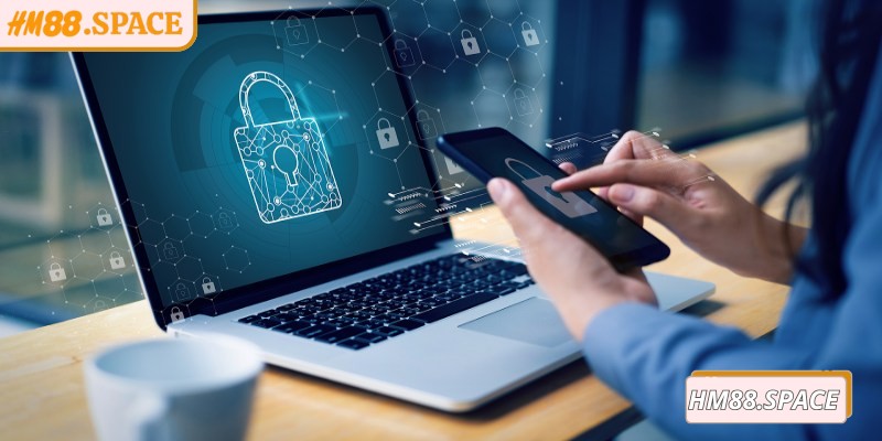 Tất cả dữ liệu đăng ký đều được mã hóa và lưu trữ trong hệ thống an toàn